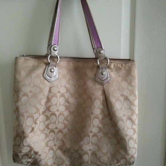 Authentic Coach Poppy Bag - Picture 2 of 4